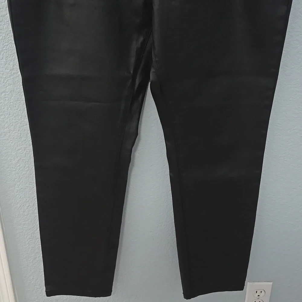 GIBSON Vegan Black Leather 5 Pocket Jean Style Pants Sz 18 NWOT